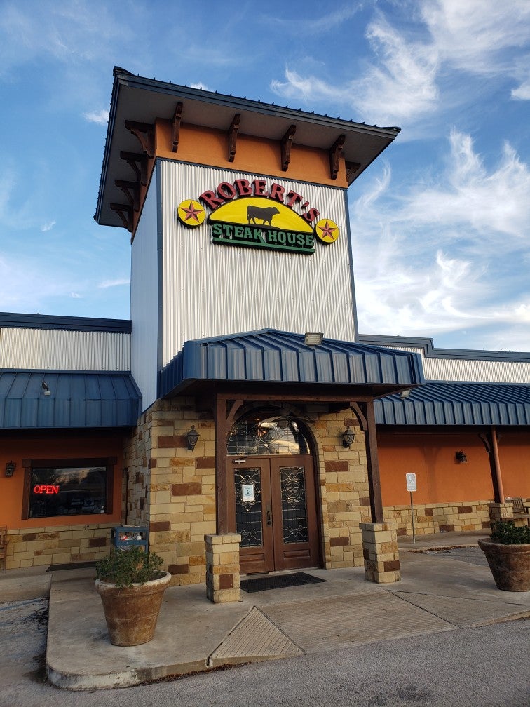Robert's Steakhouse, 1241 N Ste Hwy 95, Flatonia, TX, Eating places