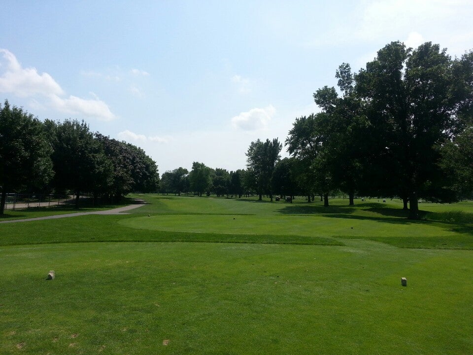 Chevy Chase Country Club, 1000 N Milwaukee Ave, Wheeling, IL, Golf ...