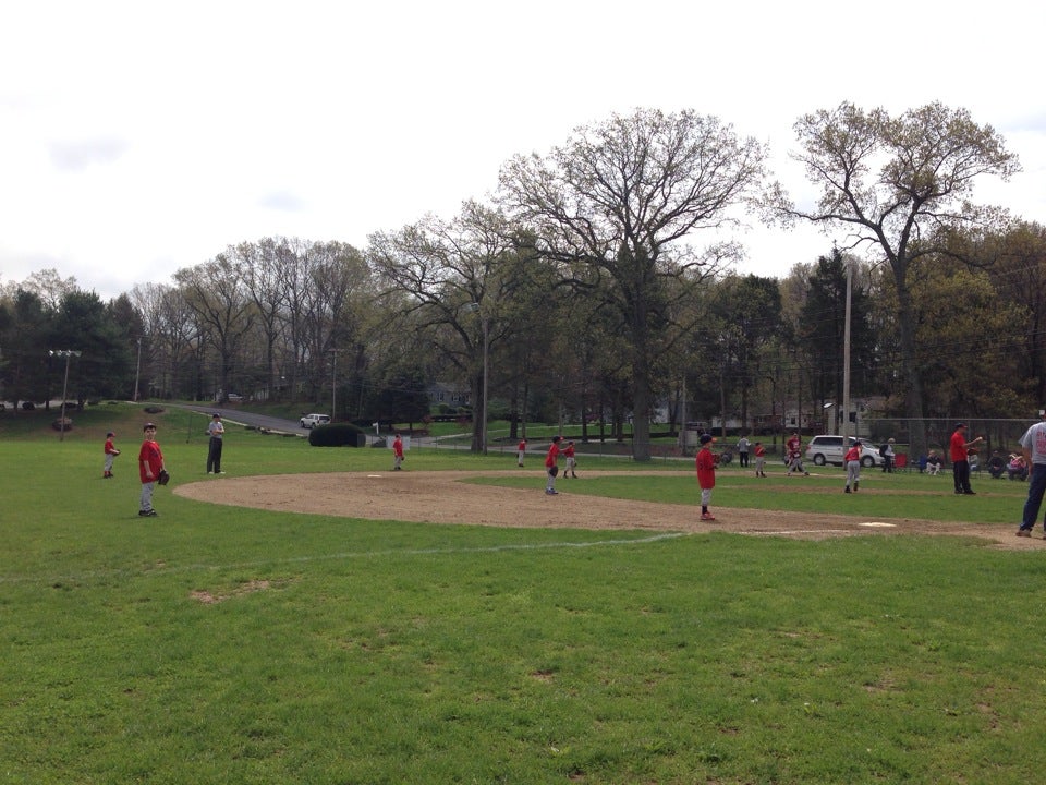 Memorial Park, 716 Woodruff St, Southington, Town of, CT, Playgrounds