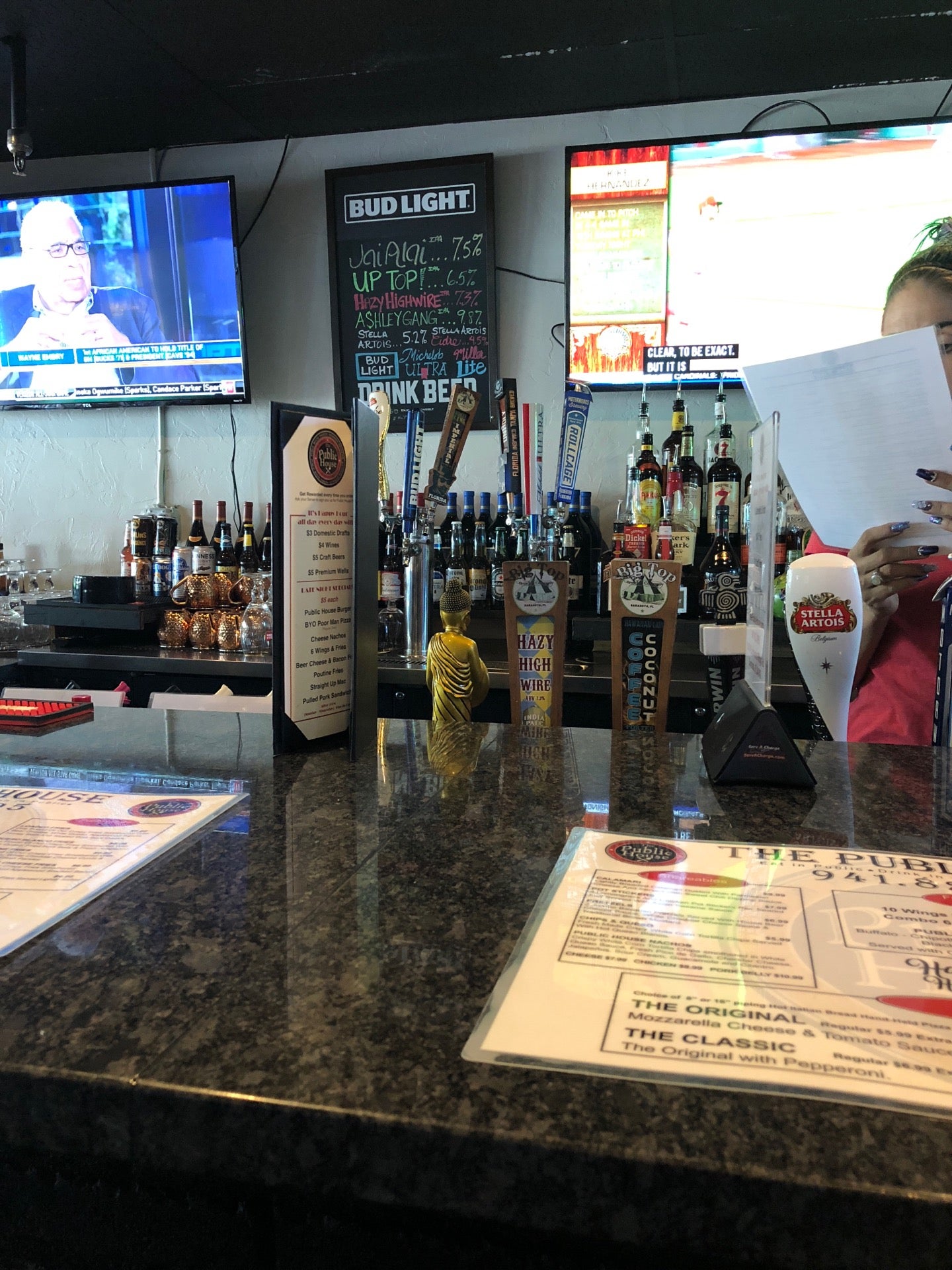 The Public House, 6240 N Lockwood Ridge Rd, Sarasota, FL, Restaurants