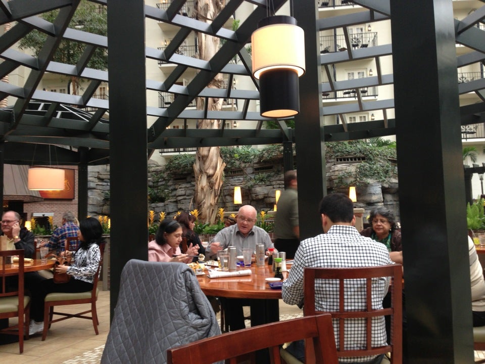 Cascades American Cafe, 2800 Opryland Dr, Nashville, TN, Bistro MapQuest