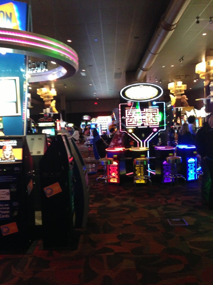 Dave and Buster's Wauwatosa, WI