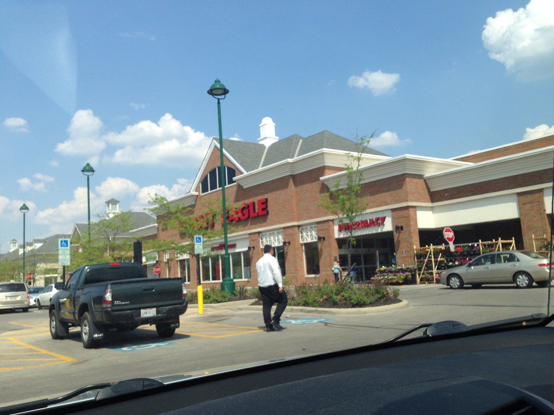 Giant Eagle 650 N State St Westerville 