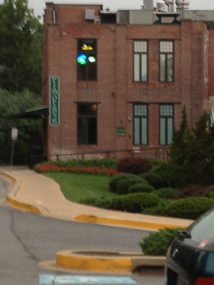 Timothy's of Newark, 100 Creek View Rd, Newark, DE, Eating places