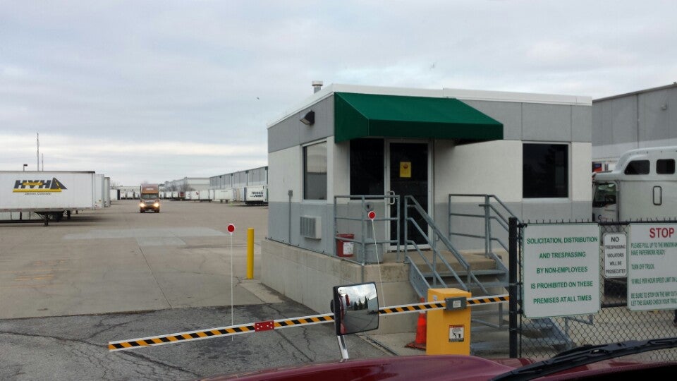 Dicks Sporting Goods, 655 Perry Rd, Plainfield, IN, Distribution