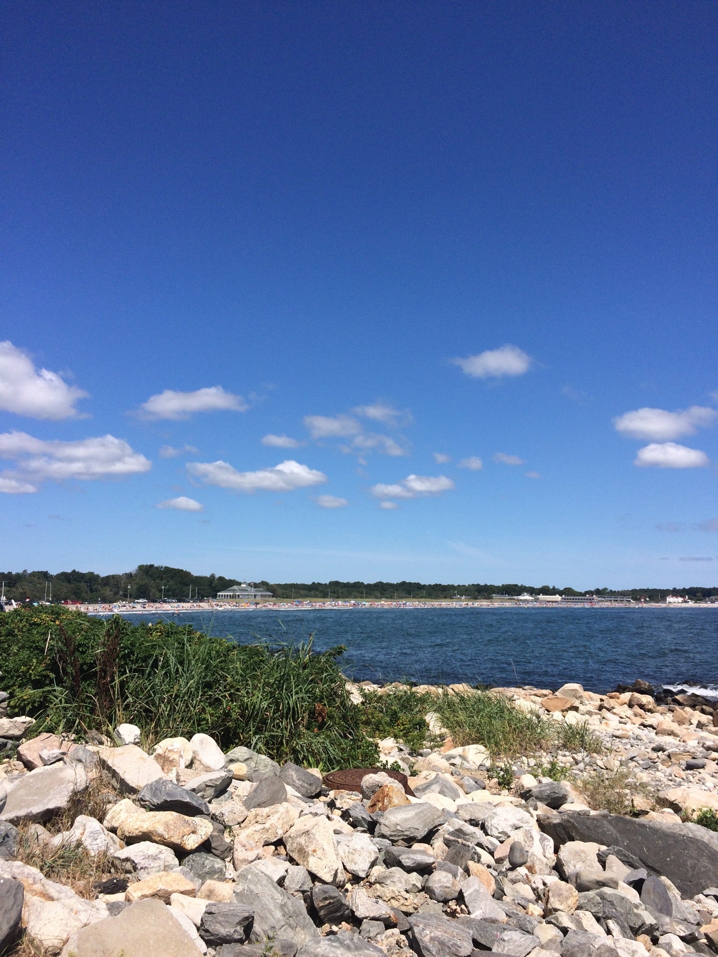 Narragansett Sea Wall Ocean Road Narragansett, Ri Landmark - Mapquest