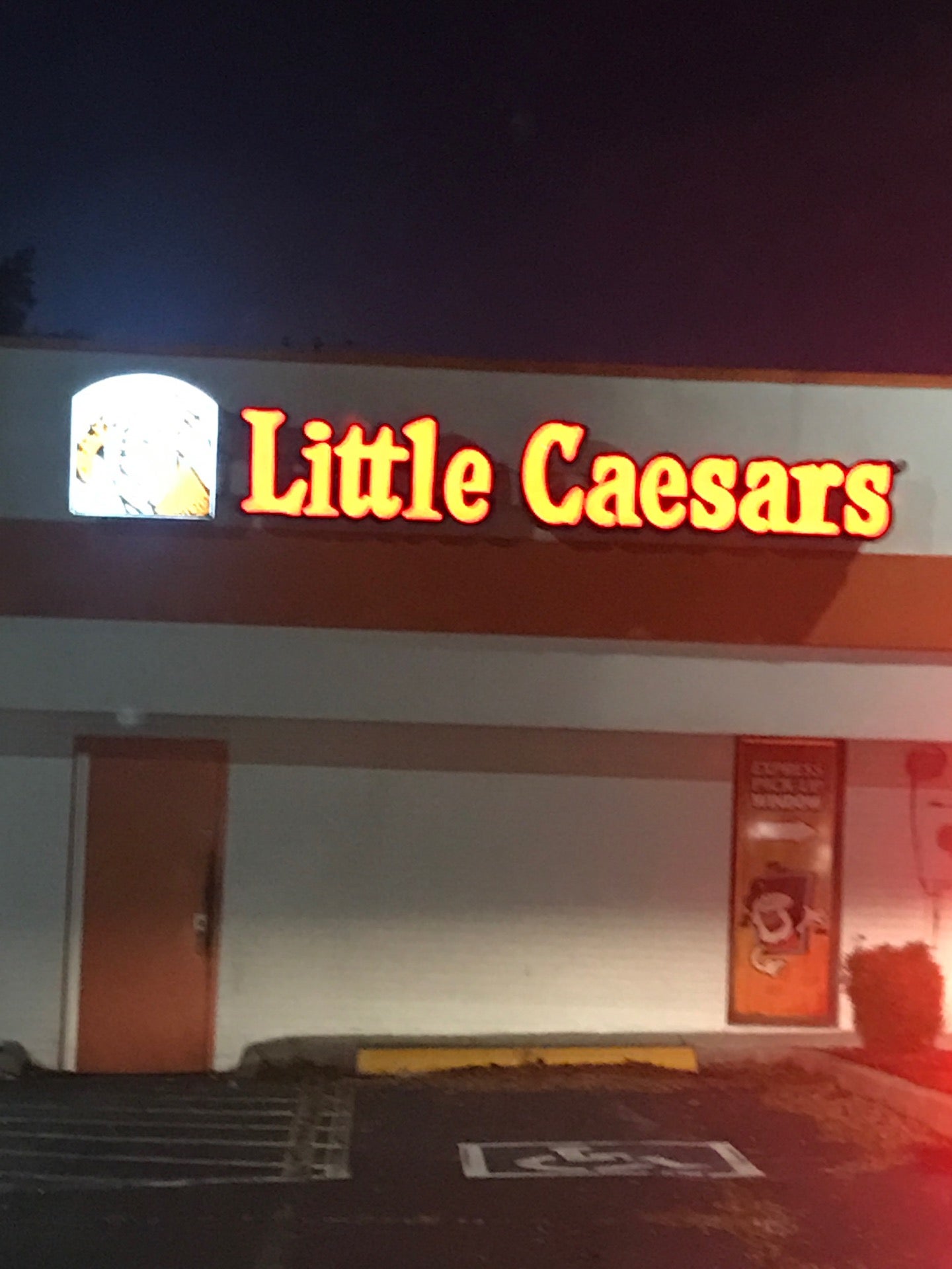 Little Caesars Pizza, 321 N Arch Rd, Richmond, VA, Eating places