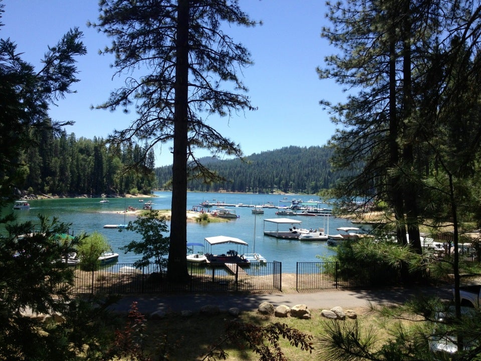 Bass Lake, CA, Willow Cove Island, Willow Cv, Bass Lake, CA, Lake ...