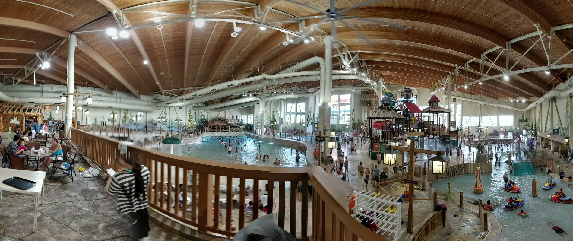 Great Wolf Lodge, 20500 Old Highway 99 SW, Centralia, WA, Water Parks