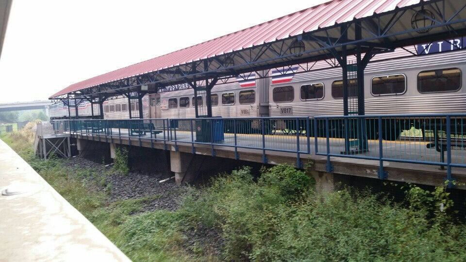Burke Centre Amtrak/VRE Station, 10399 Premier Ct, Burke, VA, Commuter