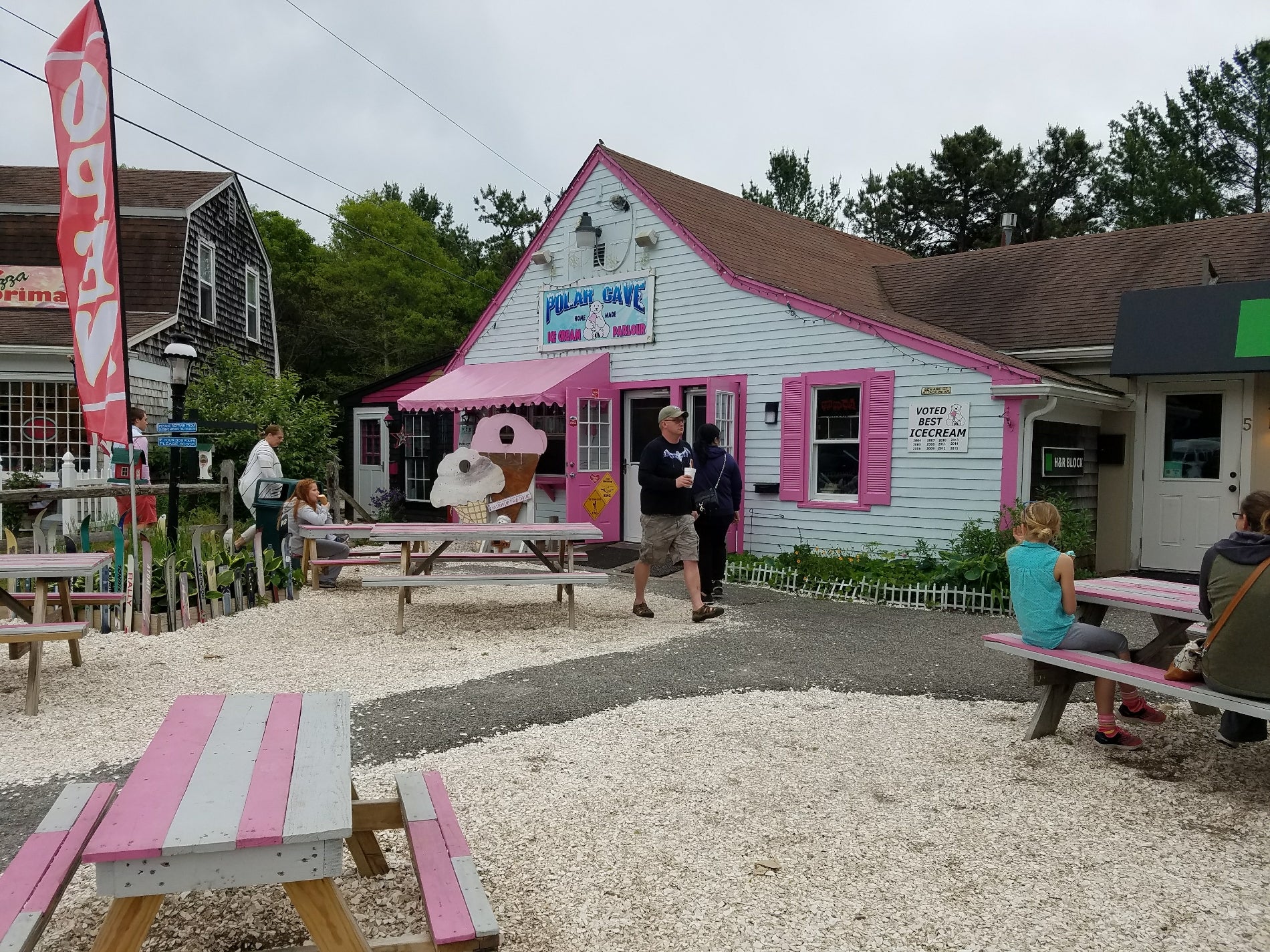 Polar Cave Ice Cream Parlour, 22 Falmouth Rd, Mashpee, Town of, MA