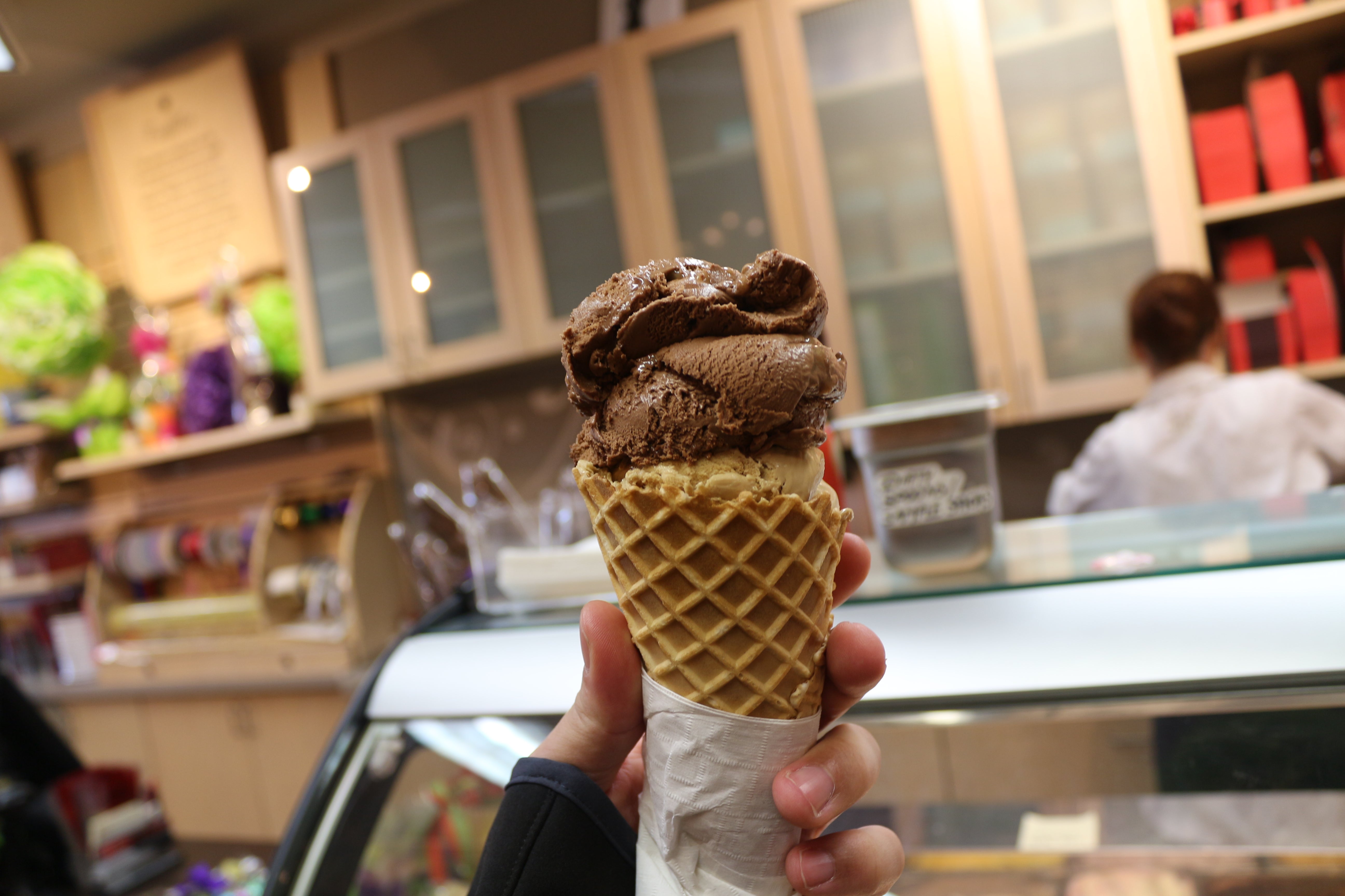 Hot Chocolates, 368 5th St, Courtenay, BC MapQuest