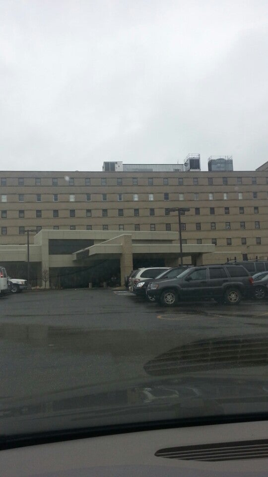 Summa Health System Barberton Campus, 155 5th St NE, Barberton, OH