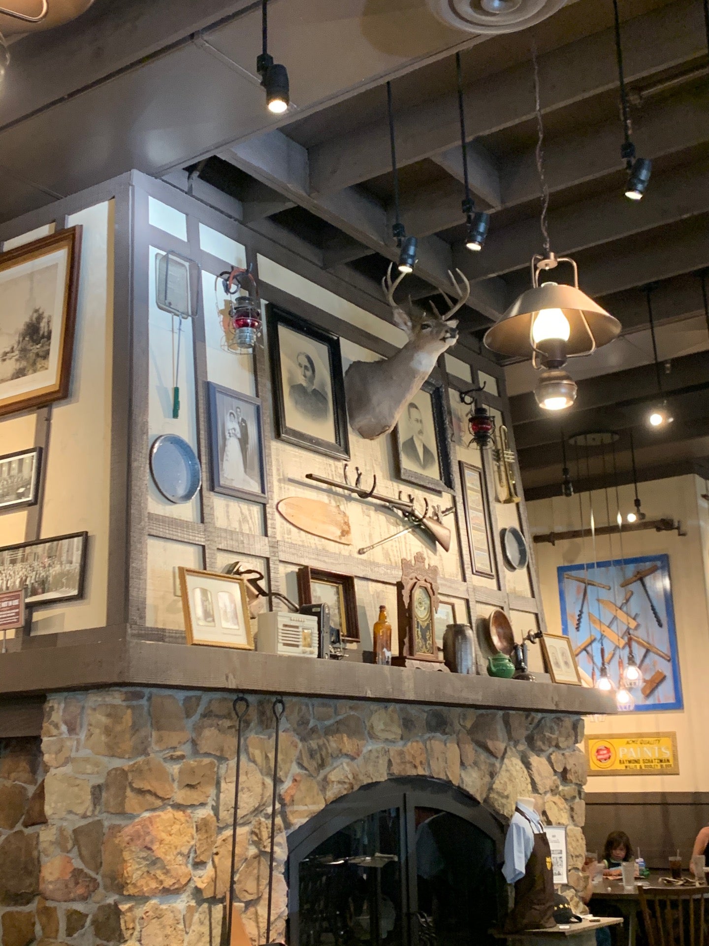 Cracker Barrel Old Country Store, 1080 Renaissance Pkwy, Rialto, CA