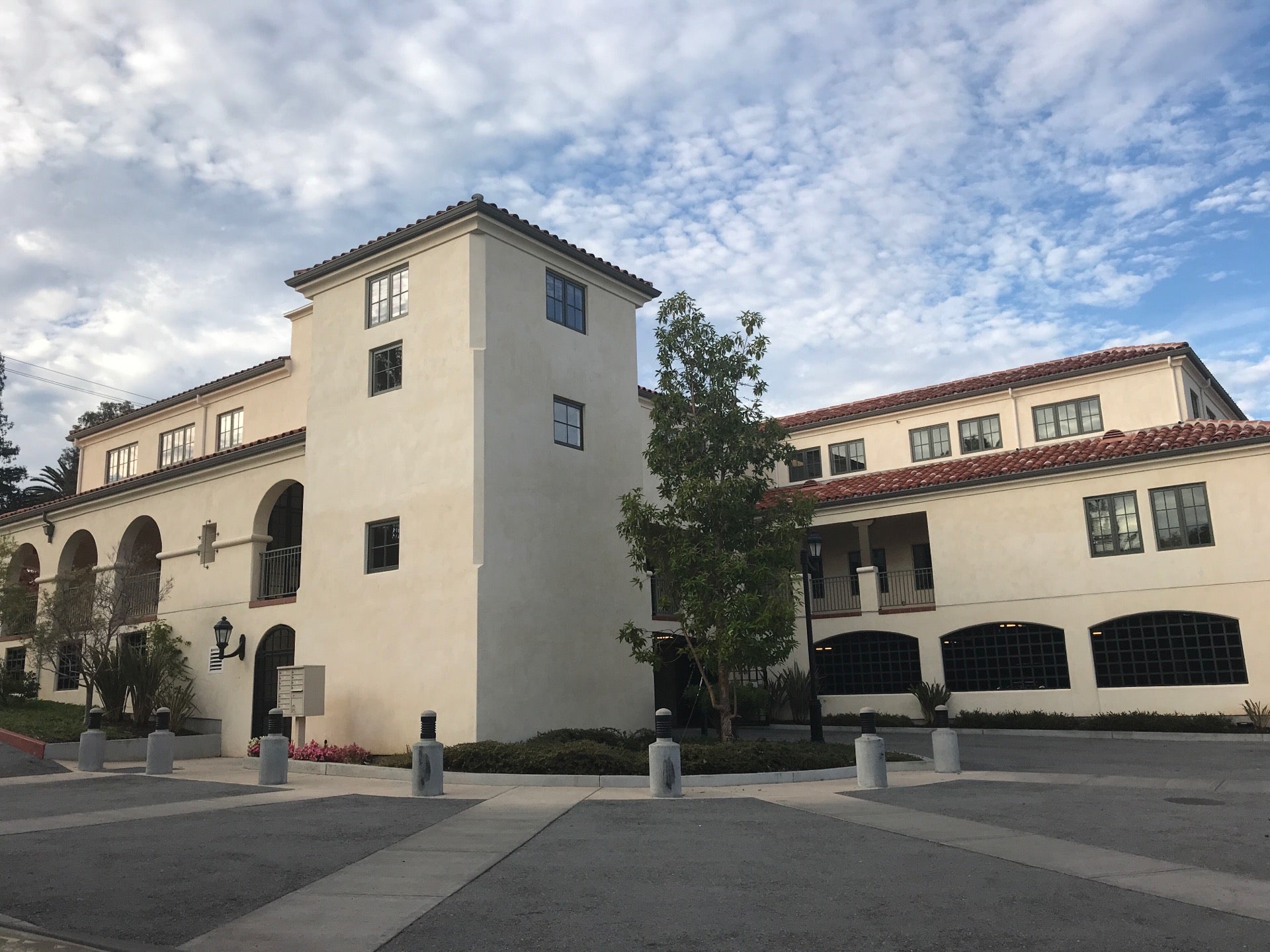 Dermatology Los Gatos Center Palo Alto Medical Foundation, 15720