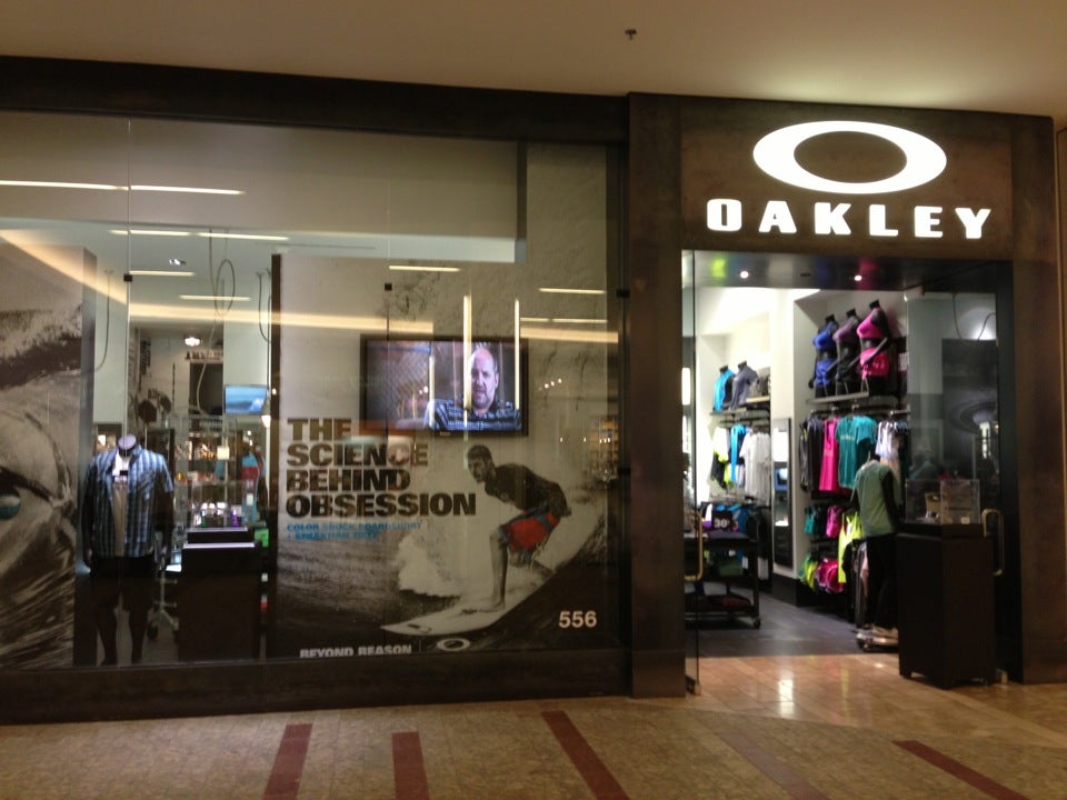 Oakley Store, 556 Southcenter Mall Seattle, WA  Men's and Women's  Sunglasses, Goggles, & Apparel