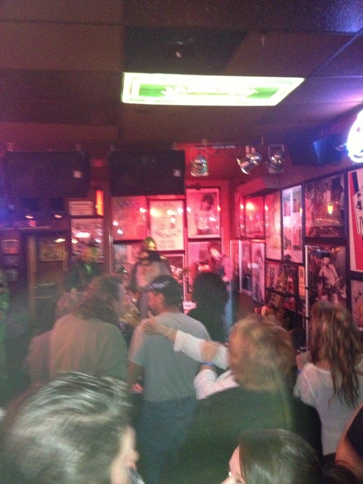 The Vault Cafe On The Square, 504 Tower Square Plz, Marion, IL, Bar