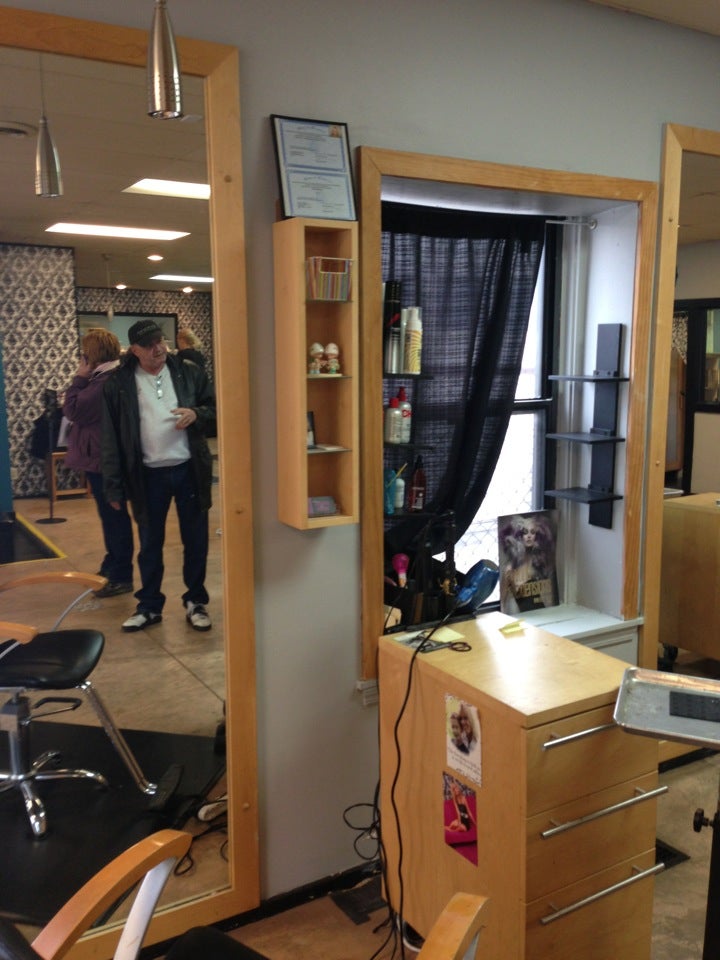 The Style Room, 7 SW 3rd St, Lees Summit, MO - MapQuest