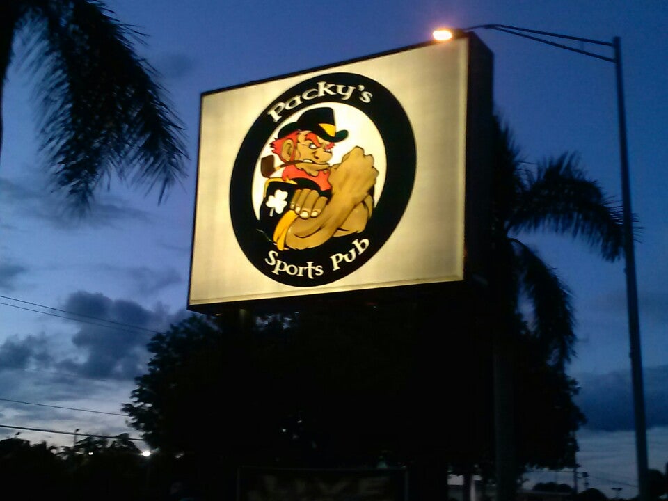 Sports Bars Lighthouse Point, South Florida - Packy's Sports Pub