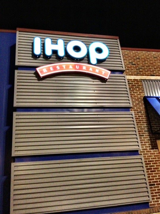 IHOP, 3511 Steelyard Dr, Cleveland, OH, Restaurant, family: chain