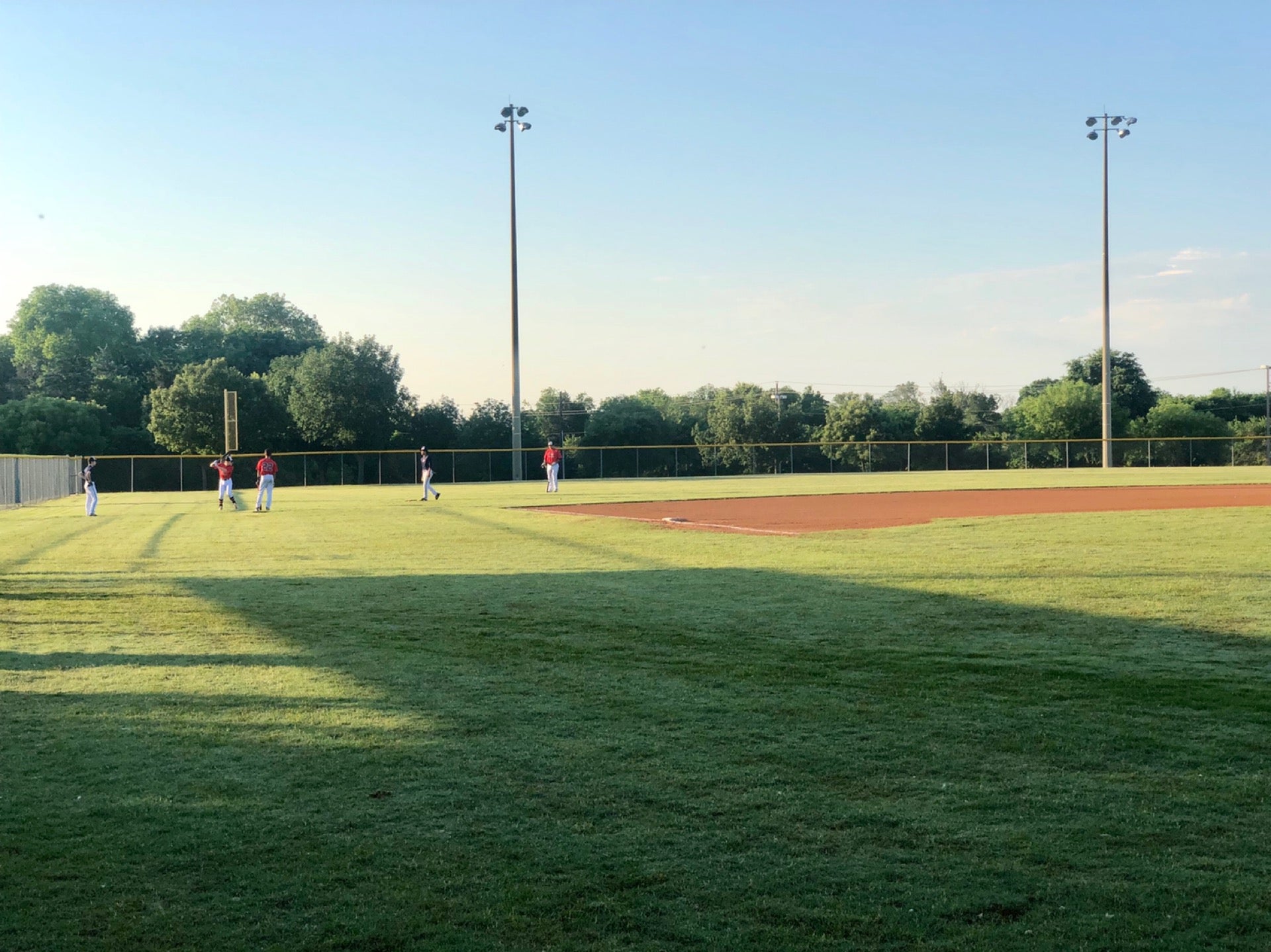 Grimes Park, 501 E Wintergreen Rd, Desoto, TX MapQuest