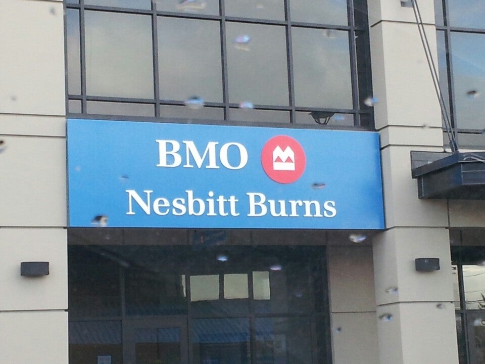 BMO, 32988 S Fraser Way, Abbotsford, British Columbia V2S 2A8, CA