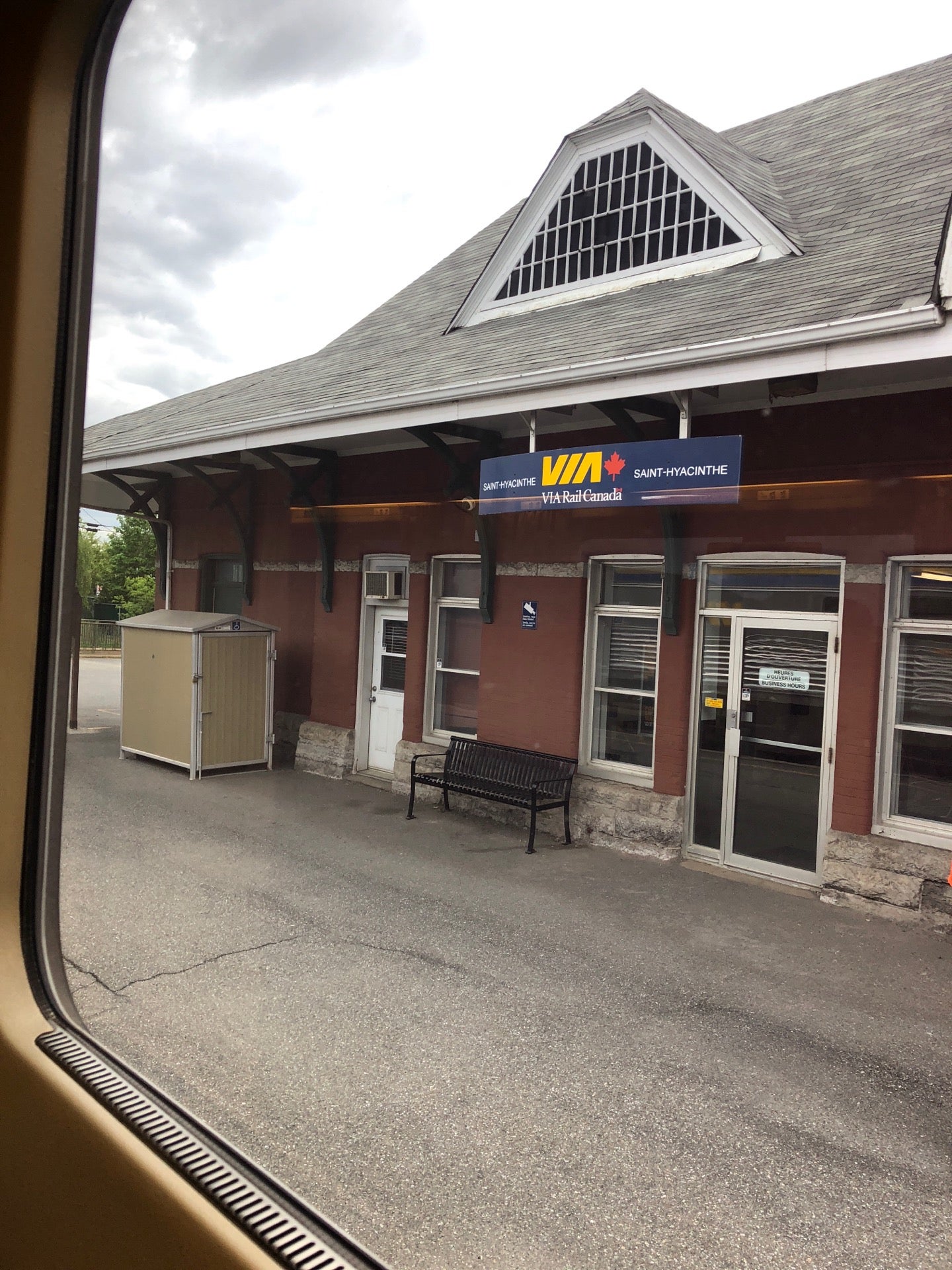 Gare de StHyacinthe Via Rail, 1450 Sicotte Rue, SaintHyacinthe, QC