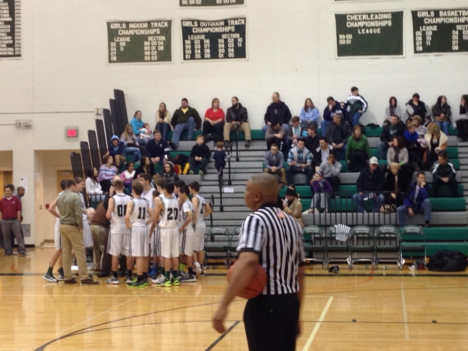 Cornwall Central High School, 10 Dragon Dr, New Windsor, NY, Schools