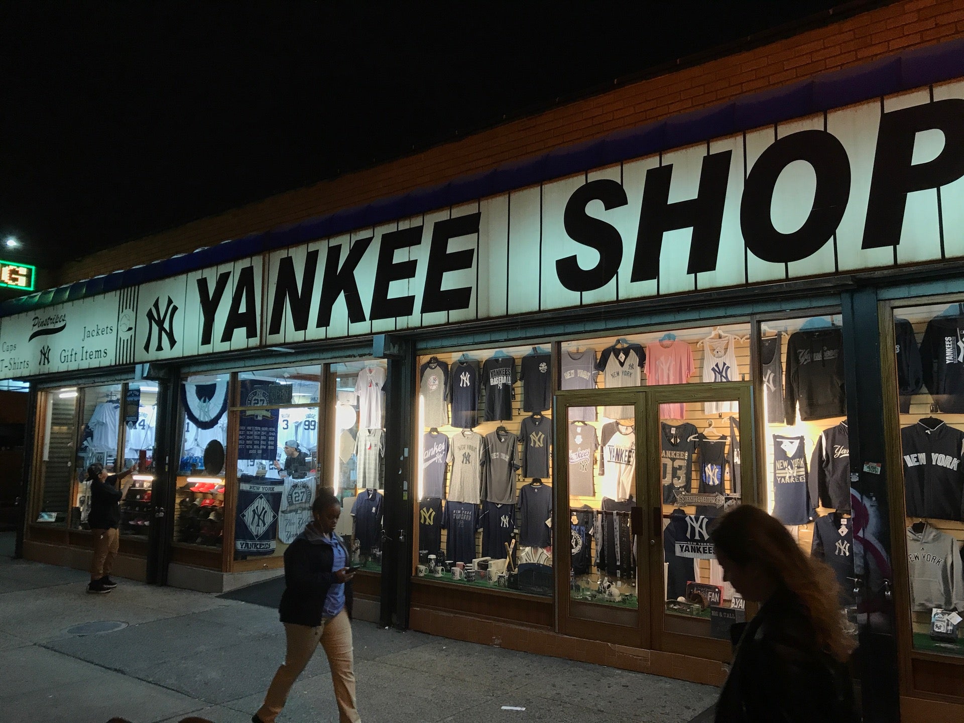 Yankee Clubhouse Shop