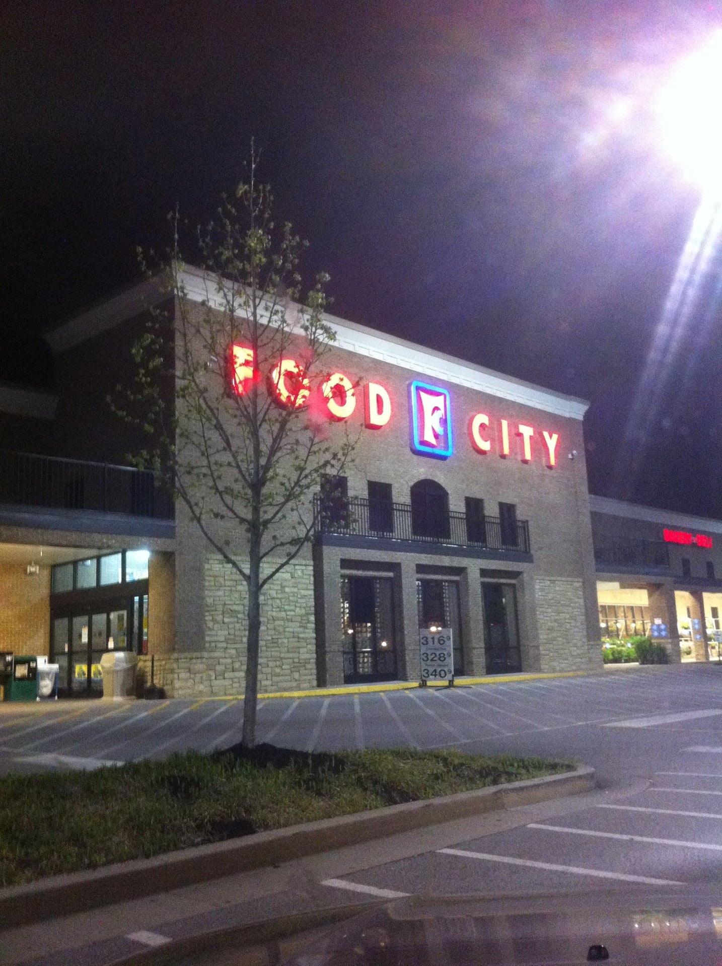 Ole Mexican Foods, 300 Market Dr, Lenoir City, TN, Grocery Stores