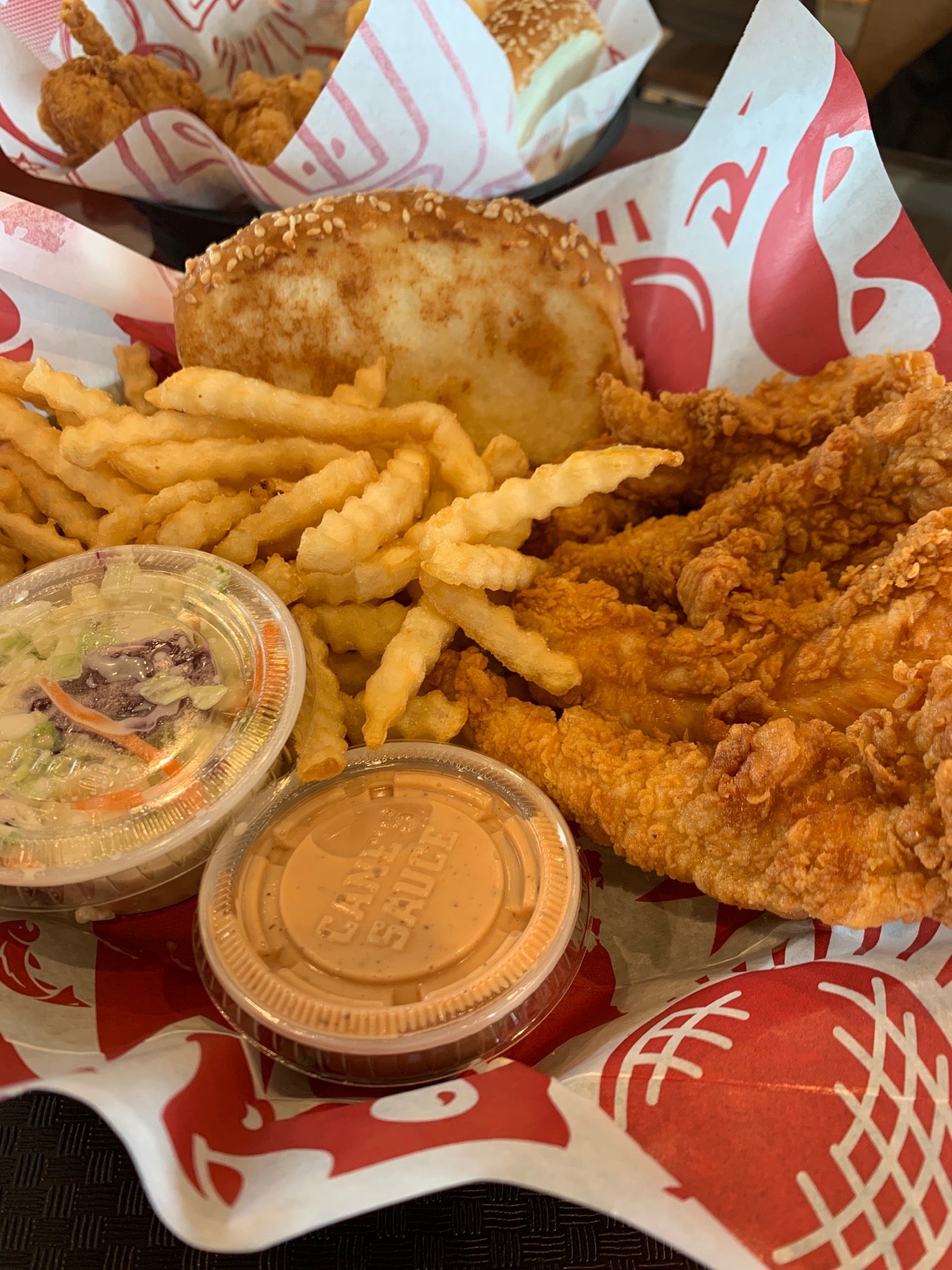 RAISING CANE'S CHICKEN FINGERS - 17 Photos & 39 Reviews - 2707 S