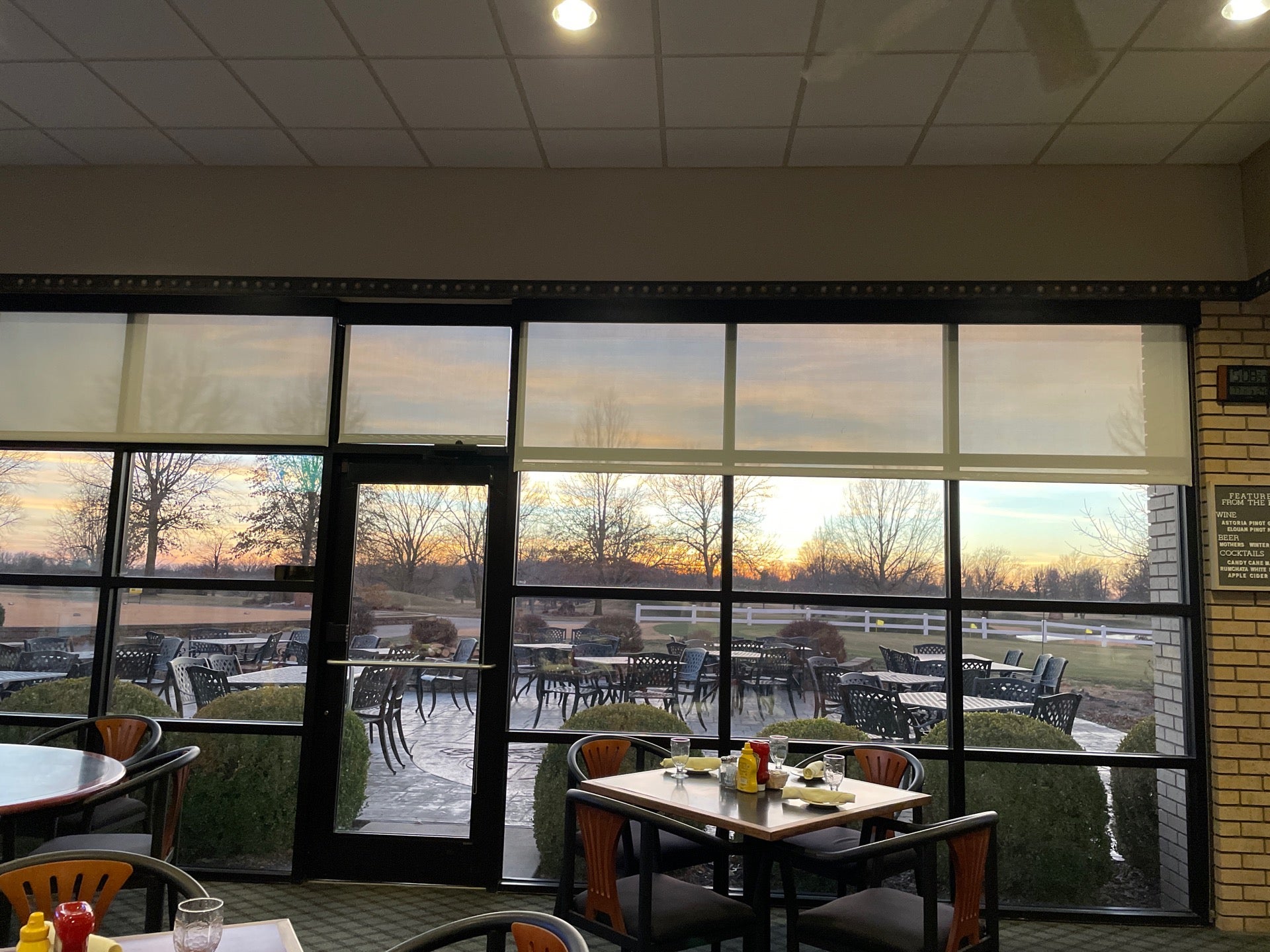 Meadow Lake Acres Country Club, 2600 Meadow Lake Dr, New Bloomfield