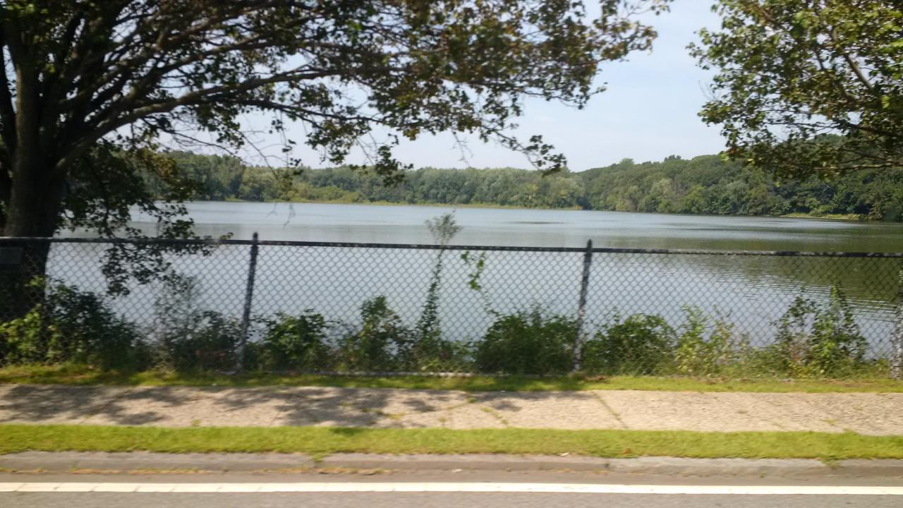 Woodcliff Lake Reservoir Outlook, Woodcliff Ave, Woodcliff Lake, NJ