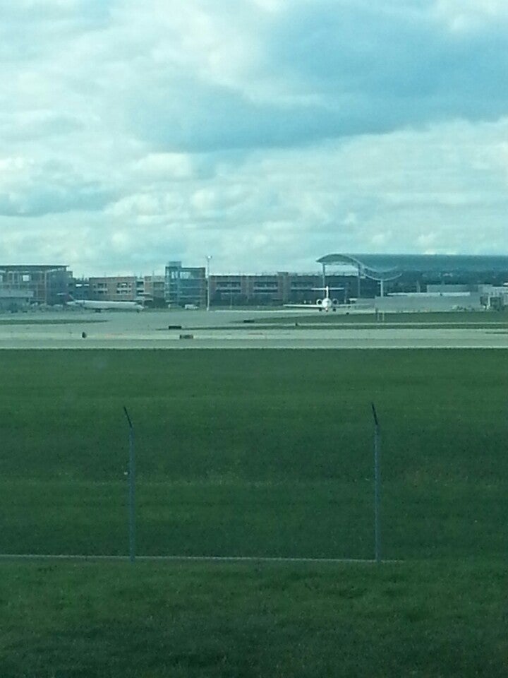 Gerald R Ford International Airport (GRR), 5500 44th St SE, Grand