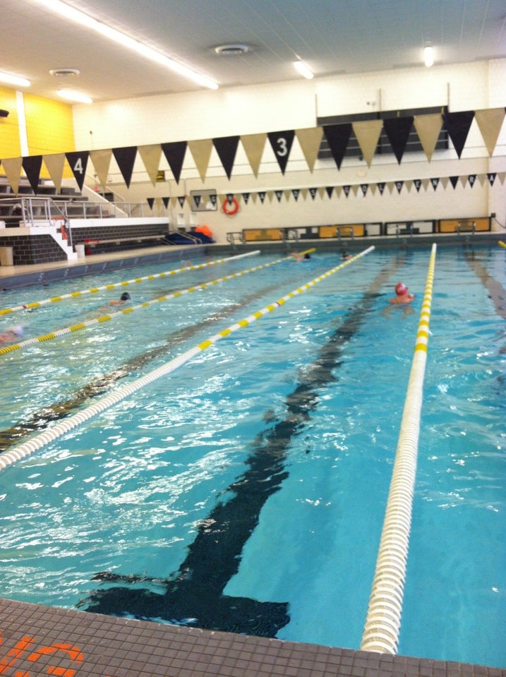 Highlands High School, 1500 Pacific Ave, Natrona Heights, PA, Schools