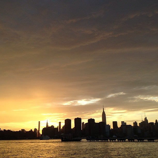 Transmitter Pier, Kent St, New York, NY, Places MapQuest