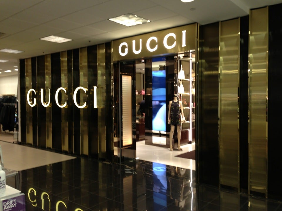 Driving directions to Gucci - Bloomingdales Tysons Galleria, 8100