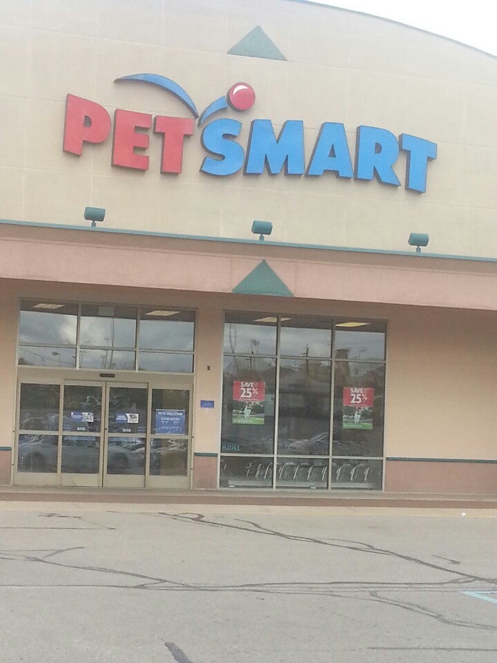 Petsmart hotsell store finder