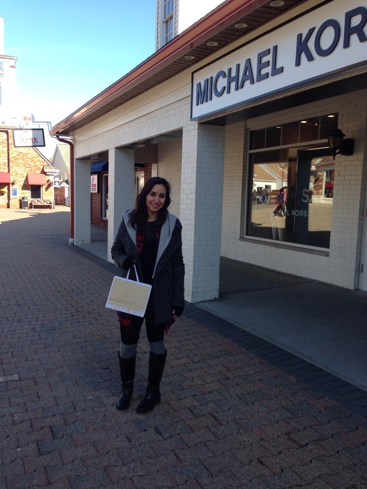 Michael Kors Outlet, 332 Red Apple Court, suite 332, Central Valley, NY,  Accessories Fashion - MapQuest