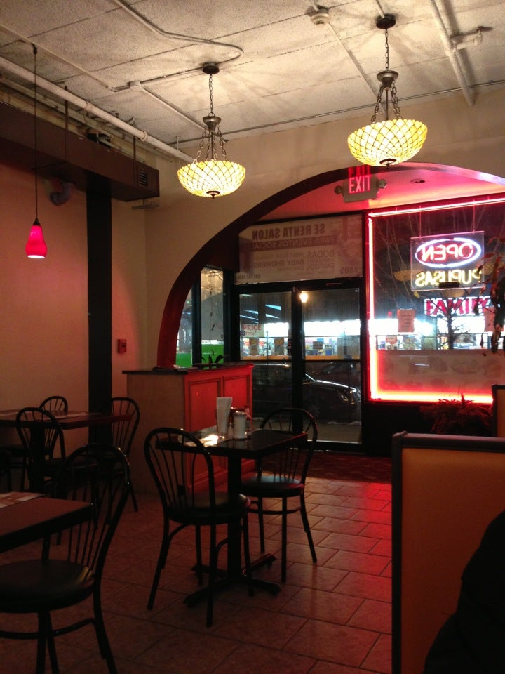 La Estancia Restaurant, 4805 Broadway, Union City, NJ, Eating places