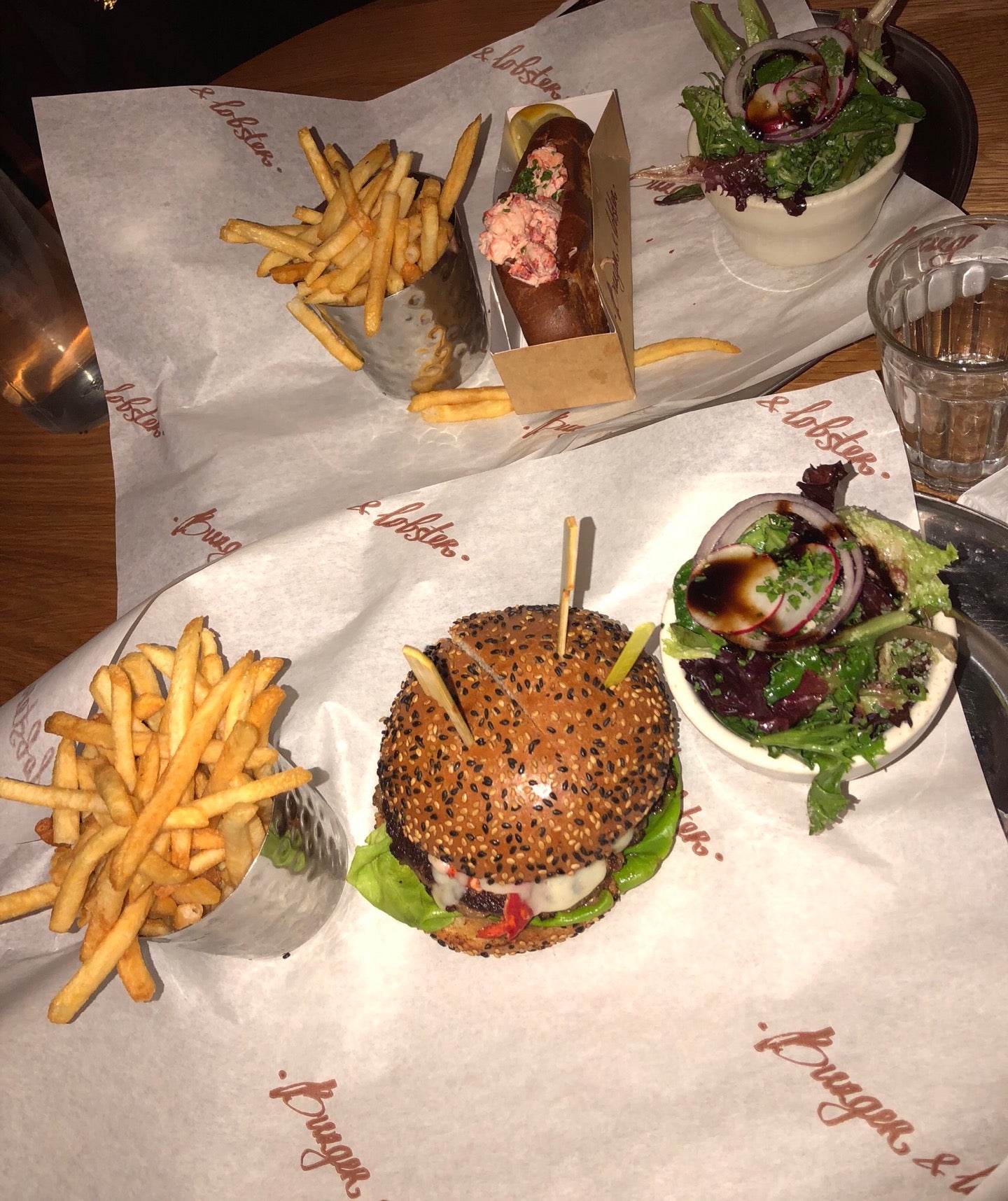 Burger & Lobster Bryant Park, 132 W 43rd St, New York, NY, Eating