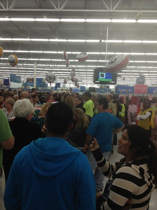 Walmart Supercenter, 7631 Gall Blvd, Zephyrhills, FL MapQuest