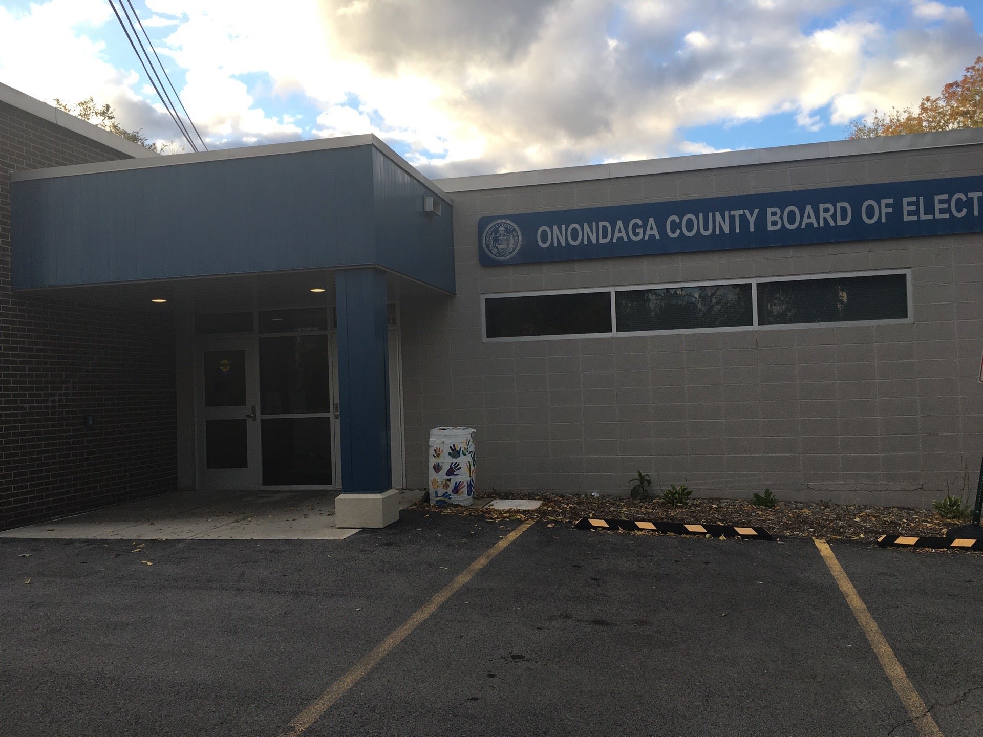 Onondaga County Board of Elections, 1000 Erie Blvd W, Syracuse, NY