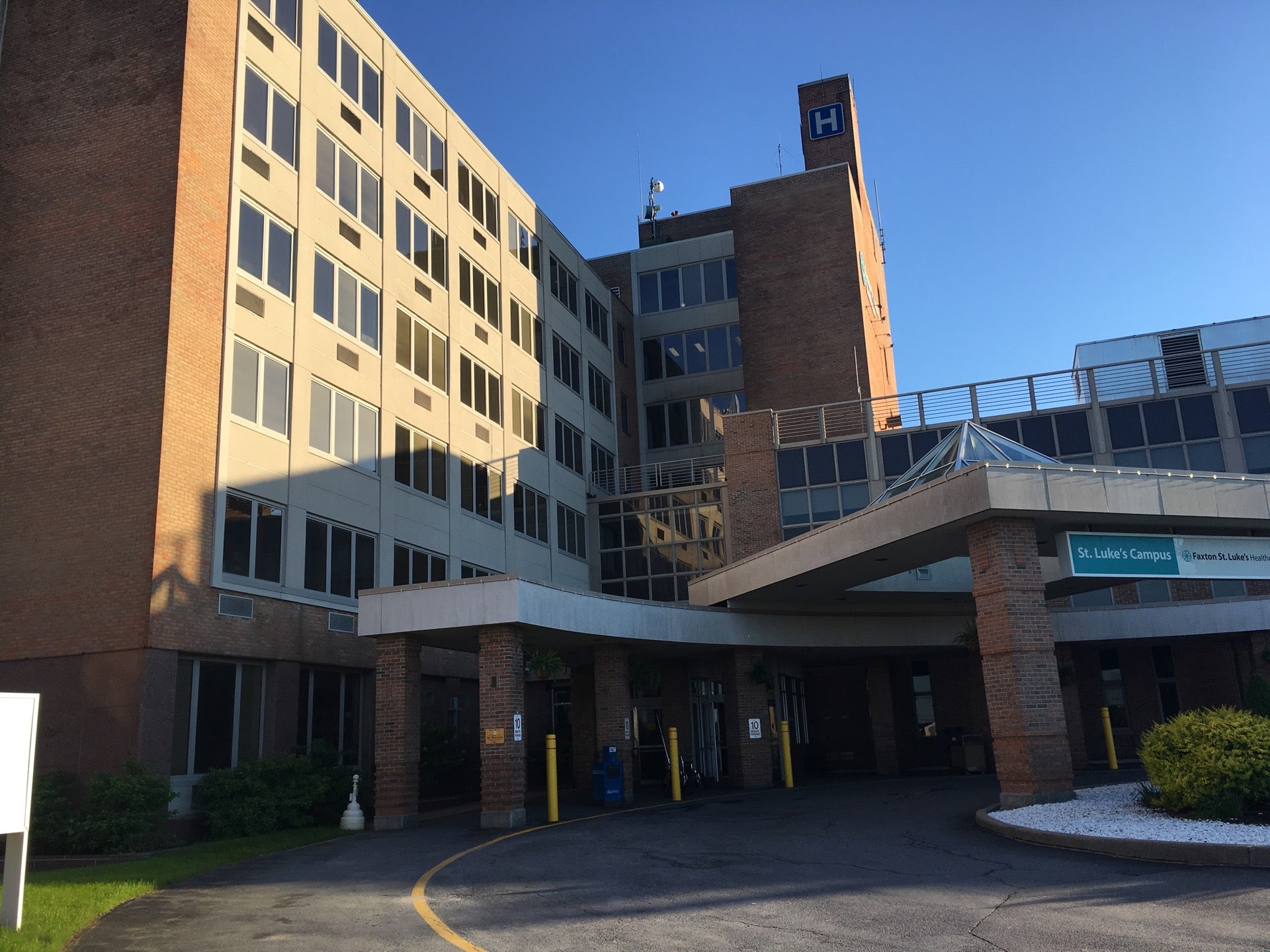 Faxton St Luke's Healthcare St Luke's Campus, 1656 Champlin Ave, Utica