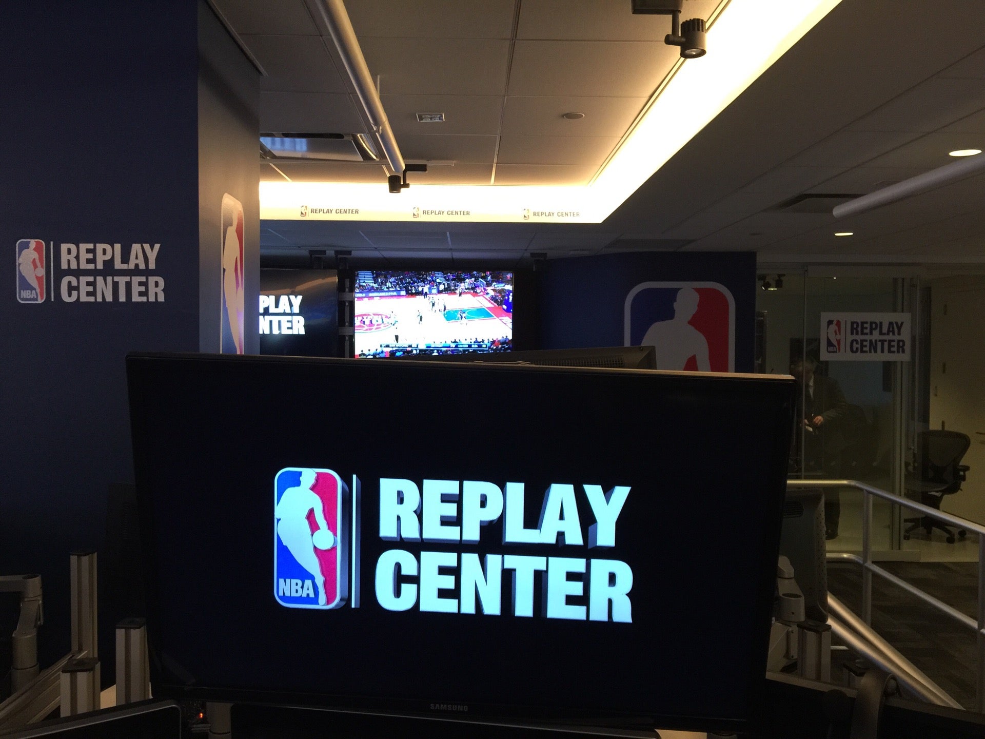 Nba entertainment 100 plaza dr suite 3 secaucus nj music