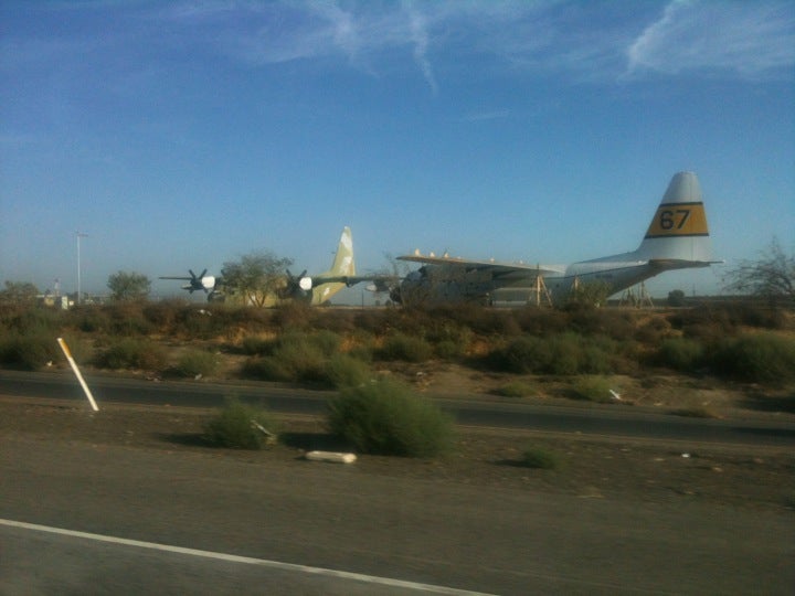Visalia Municipal Airport, 9501 W Airport Dr, Visalia, CA MapQuest