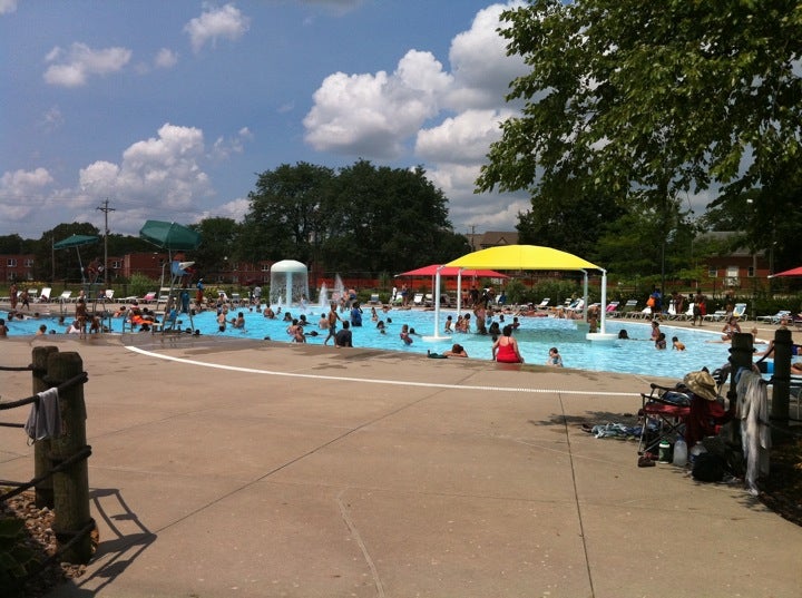 Teachout Aquatic Center, 2601 Hubbell Ave, Des Moines, IA, Swimming