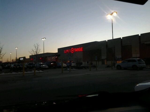 target optical rivergate