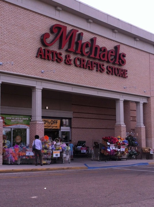 Arts and crafts retailer Michaels picks up 40 stores from