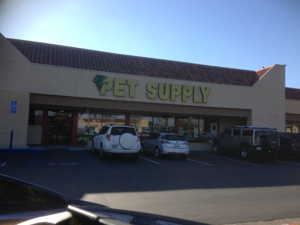 Pet Supply  Fountain Valley CA